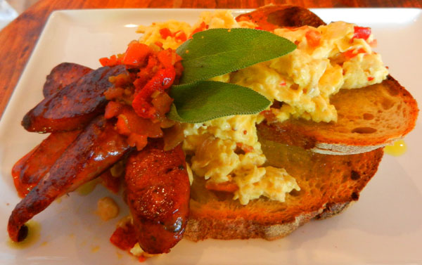 "Perth Restaurant Reviews" "Perth food blog" "food blog" Chompchomp "Gluten free" "Fructose malabsorption" "Piccos Kitchen" eggs "scrambled eggs" breakfast brunch Maylands